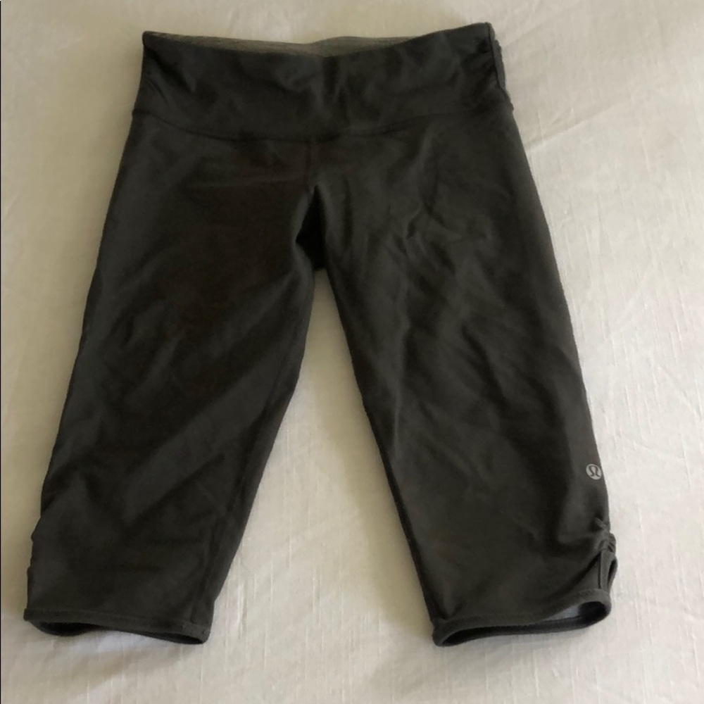 Lululemon crop leggings